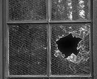 La teoria delle finestre rotte